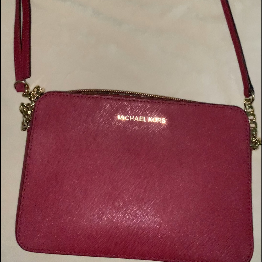 michael kors over the shoulder bag